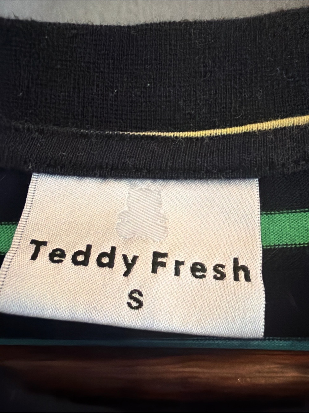 Teddy Fresh Rainbow Stripe Bear Logo Tee Black Short Sleeve T-Shirt Size Small - Picture 6 of 9